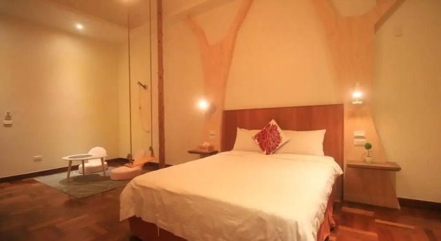 Standard Double room with balcony Maple Spring B&B