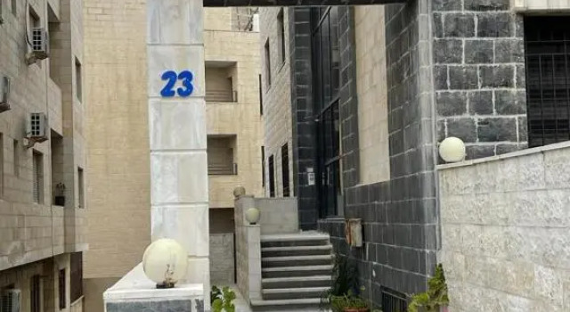 Lovely 2 bedroom apartment + with nice patio, Брондау Пәтер Amman Amman Governorate
