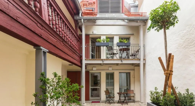 Haus "Zum Schwarzen Stiefel", Varaa Hotelli Hotellit Baijeri pysäköinnillä, Pysäköinti