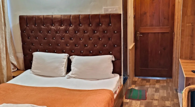 Номер Standard CS Shhandella Hotel