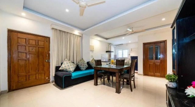 Люкс Fabhotel Arcade Inn Suites