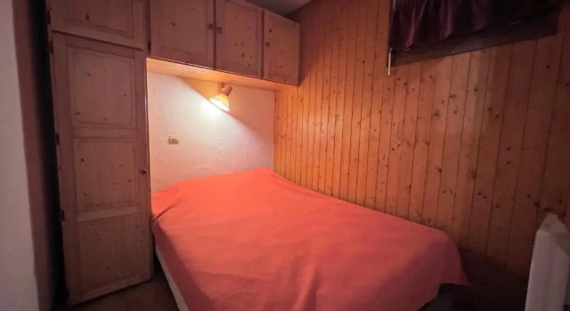Residence 2-234 - Proche centre du village avec garage, Забронировать Отель Ла-Клюза Лыжный курорт на озере Анси, рядом с Плавательный бассейн Aravis