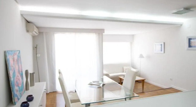 Light and bright apartment in central Valencia, Забронировать Апартаменты/квартира Эшампле 