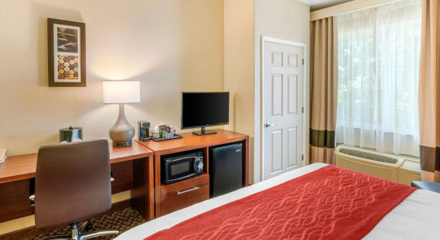Двухместный номер Standard Comfort Inn & Suites Galt - Lodi North