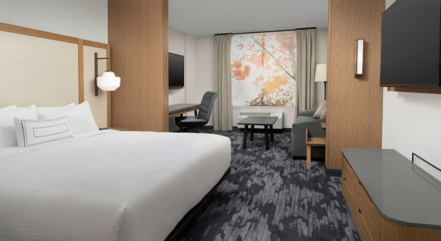 Двухместный люкс Fairfield Inn & Suites Nashville Near Vanderbilt