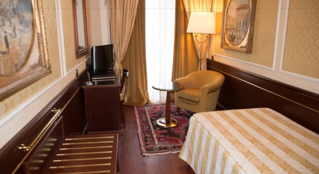 Двухместный номер Standard с видом на горы Grand Hotel Bristol