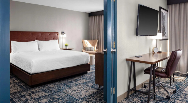Двухместный люкс Four Points by Sheraton Memphis East
