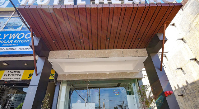 Fabhotel Melano, Забронировать Отель Зиракпур штат Харьяна