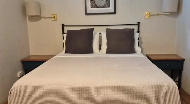 Семейные апартаменты с 2 комнатами с балконом Sovereign Resort Hotel