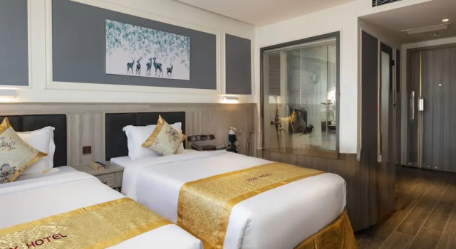 Двухместный номер Deluxe с видом на город Ruby Luxury Hotel