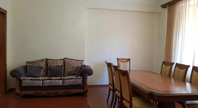 Northern Avenue 2 bedroom Deluxe apartment with Balcony HH644, Забронировать Апартаменты/квартира Апартаменты Еревана, рядом с Площадь Республики, Апартаменты/квартира