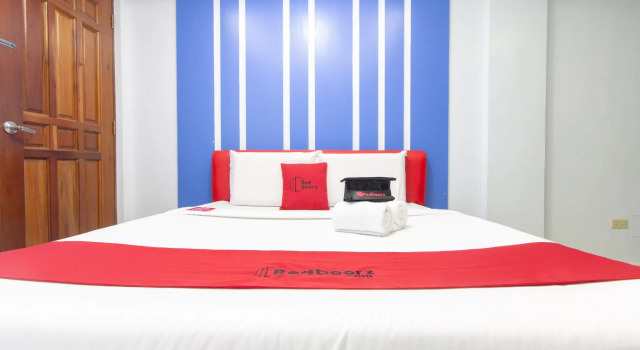 Номер Standard RedDoorz @ DBuilders Rooms Ph2 Taguig