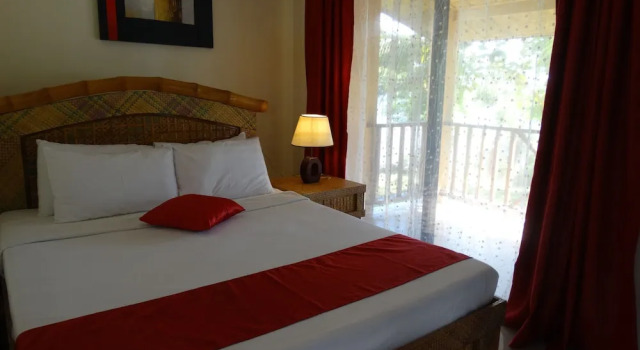 Deluxe Familie Zimmer Anda White Beach Resort