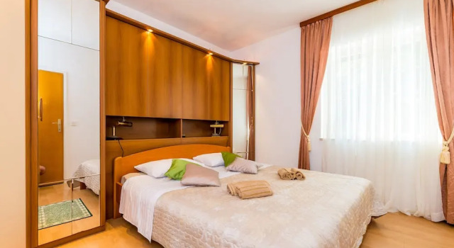 Apartment Valonija, Забронировать Апартаменты/квартира Отели Региона Дубровника с парковкой, Парковка