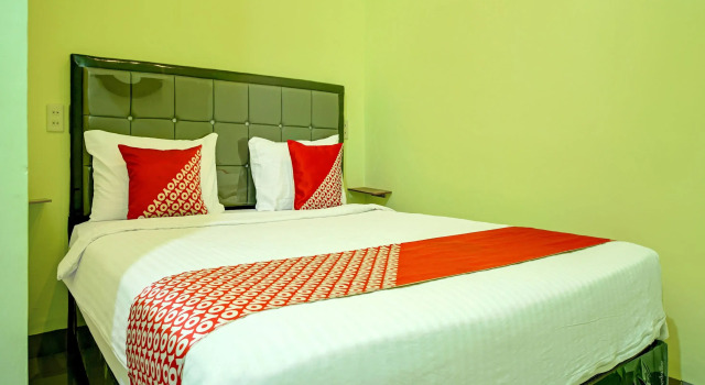 Номер Deluxe Hotel O Parapat Near Dermaga Ajibata Formerly Pudan Residence 2