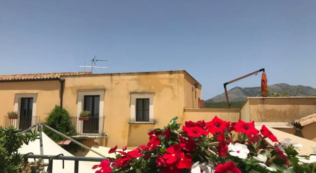 Baglio Pocoroba, Book Hotel Hoteller i Calatafimi Segesta med parkering, Parkering