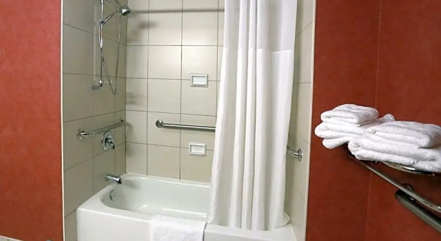 Двухместная студия Hampton Inn & Suites Laval