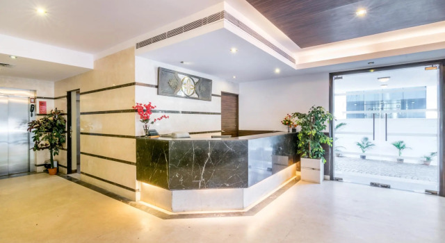 Octave Hotel - Double Rd, Забронировать Отель Отели Бангалора 3 звезды, рядом с Ботанический сад Лалба, 3*