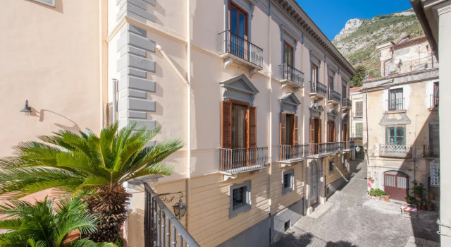 Dimora del Prete di Belmonte - Bed & Breakfast