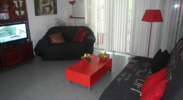 Апартаменты Bel Appartement Face à La Plage au Diamant