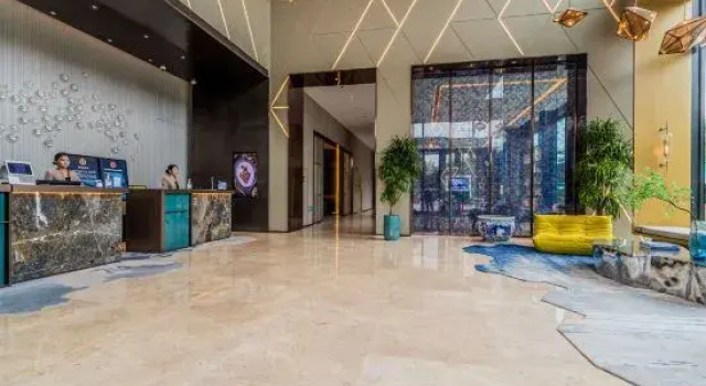 Beijing Jinqishu Hotel (Daxing Yihezhuang Metro Station), Book Hotel Hoteller i Beijing Province med parkering, Parkering