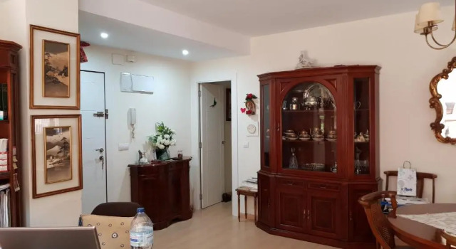 Habitación privada a 1500 metros de la playa, Забронировать Отель Каминс-аль-Грау 