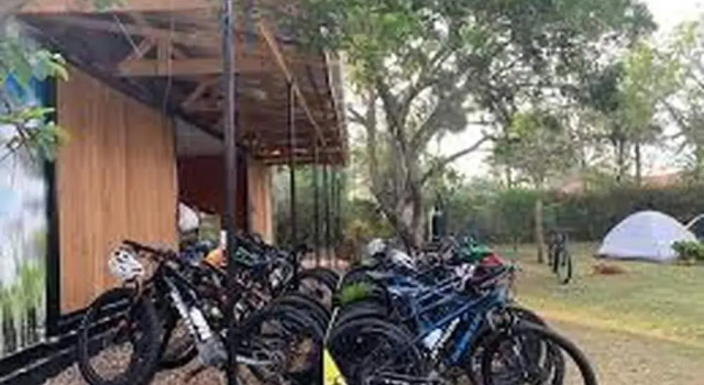 Ultimate Base Camp, Prenota Base turistica Centri ricreativi a Jinja, Base turistica