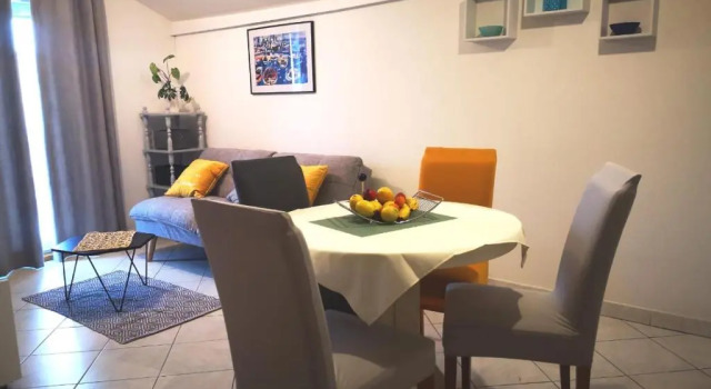 Апартаменты Apartments Suri