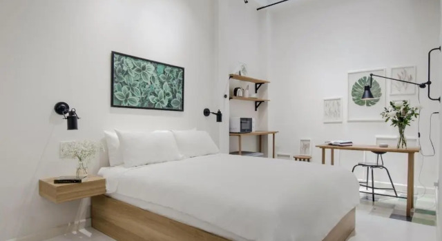 Botanist Lab Minihotel by CIRCADIAN, Забронировать Отель Район 11 Хошимин, рядом с Vinh Nghiem Pagoda