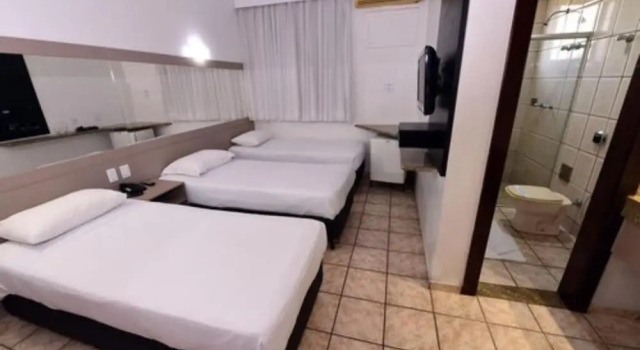 Трёхместный номер Executive Panorama Tower Hotel