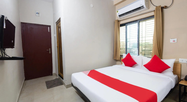 OYO Flagship 47581 Grand Inn, Book Hotel Shibpur West Bengal