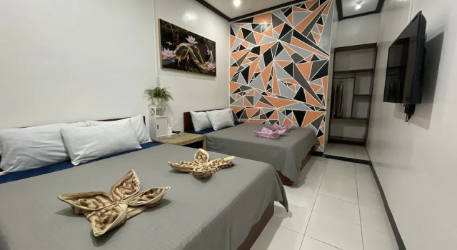 Четырёхместный номер Standard с балконом Casa Juliana Boutique Hotel El Nido - Newly Renovated