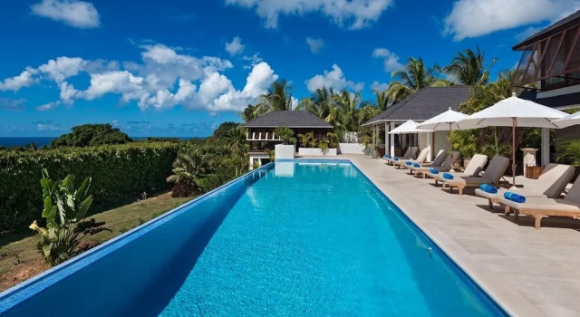 Вилла с 4 комнатами Tom Tom 4 Bedroom Villa
