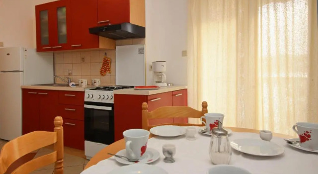 Апартаменты c 1 комнатой с балконом и с видом на море Villa Tiha