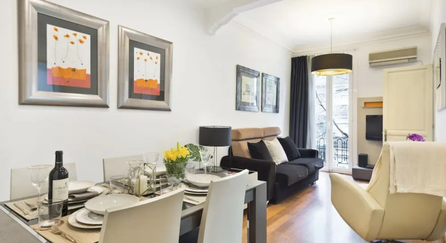 Apartamento PAAL Sagrada Familia, Забронировать Апартаменты/квартира Апартаменты Барселоны, рядом с Museu de Carrosses Fúnebres, Апартаменты/квартира