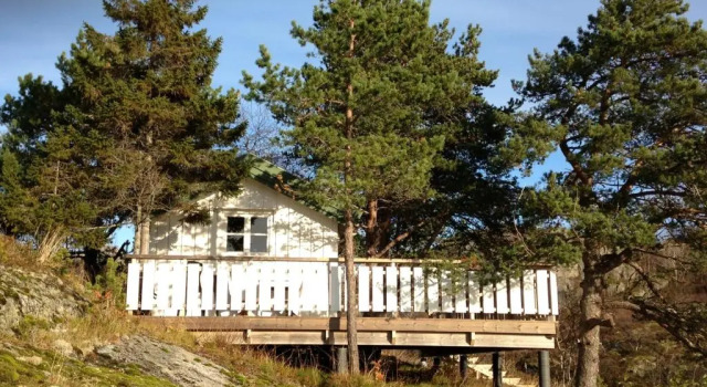 Коттедж Kabelvåg Feriehus & Camping