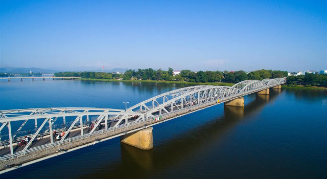 Thuan Hoa Hotel, Забронировать Отель Отели Хюэ с парковкой, рядом с Museum of Royal Antiquities, Парковка