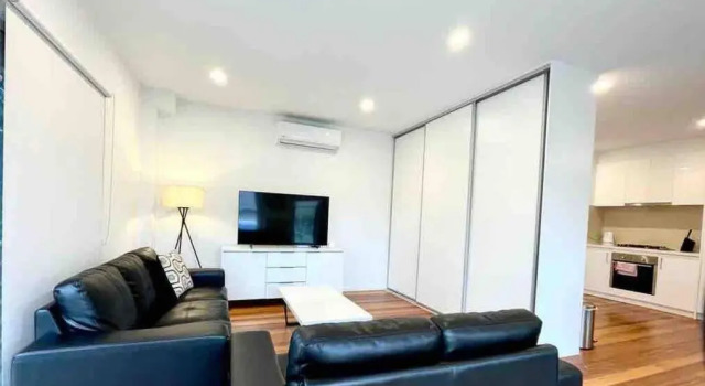 Brand New 2 Storey Townhouse in Maidstone, 预订 酒店 Maribyrnong 墨尔本地区