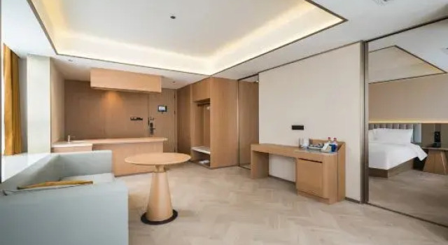 Люкс Starway Hotel (Xinyang Xi County Xiya Libao Plaza)