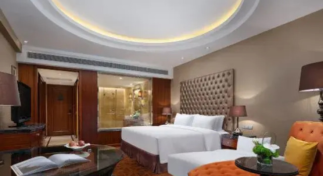 Трёхместный семейный номер Standard Wyndham Grand Plaza Royale Furongguo Changsha