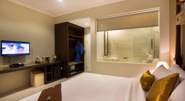 Двухместный номер Deluxe с балконом Amalfi Hotel Seminyak