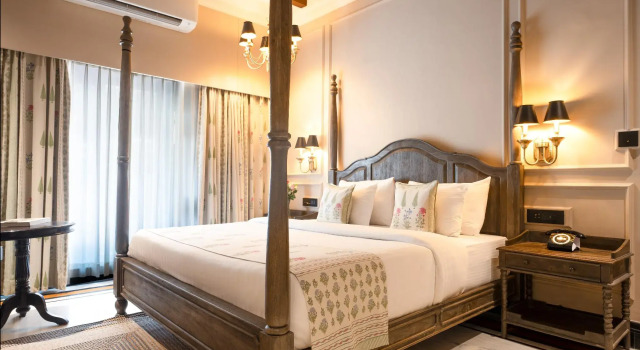 Panna Vilas - A Lake Facing Boutique Hotel, Забронировать Отель Отели штата Раджастхана с парковкой, Парковка