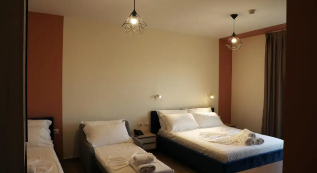 Номер Comfort Hotel Triumf Shengjin