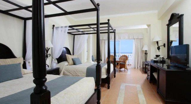 Полулюкс Superior с видом на море Bahia Principe Explore Jamaica - All Inclusive