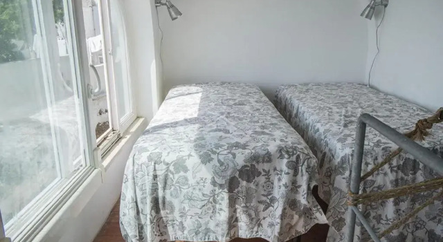 Raffaele, Book Hotel Ponza Pontine