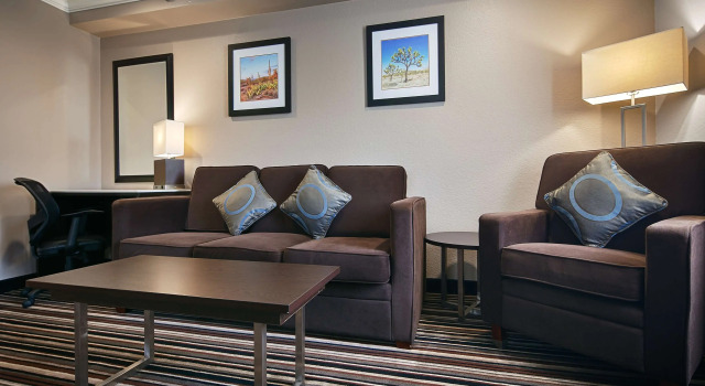 Двухместный люкс Best Western Plus Diamond Valley Inn