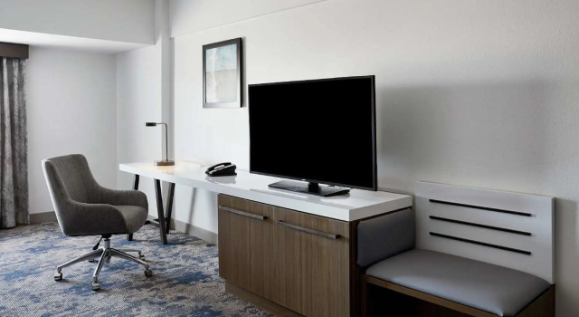 Номер Standard Hilton Garden Inn Champaign/ Urbana
