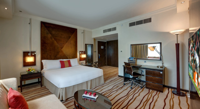 Отель Radisson Blu Barsha Heights