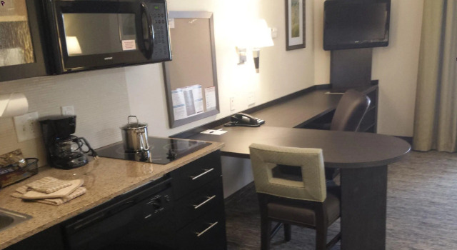Номер Standard Candlewood Suites Greenville NC by IHG
