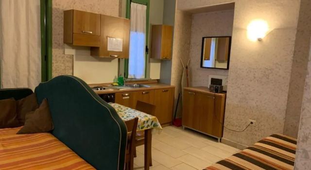 Studio 3 persons occupancy, Book Hotel Hotels in Florence with Parking, Parking